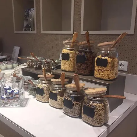 Hotel Unaway & Linea Uno Milan